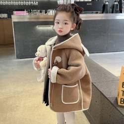 女童加绒外套秋冬款2026新儿童加厚羊羔绒皮毛一体上衣女宝宝大衣