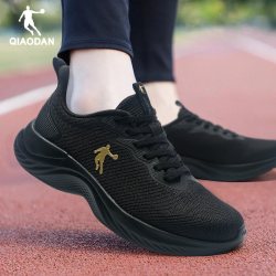 乔丹 男款跑步鞋 XM45200220