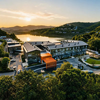 湖州芳菲学苑酒店·十里芳菲香积岭村店1-2晚套餐
