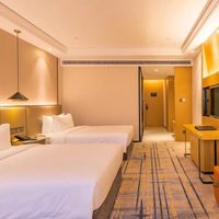上海君澜度假酒店/上海智微世纪酒店2天1晚含早+上海小昆山园门票赠上海迪士尼班车权益