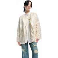 MO&Co.摩安珂 新中式盘扣绣花棉服外套