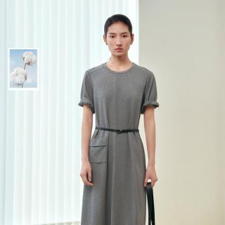 限尺码：三彩 2026夏季新款圆领短袖休闲连衣裙长裙高级感
