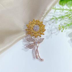 韩国向日葵胸花配饰别针可爱胸针女简约时尚新款礼物水晶太阳花