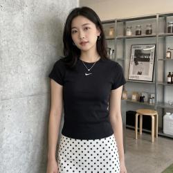 NIKE 夏季时尚运动简约百搭女子修身圆领短袖T恤