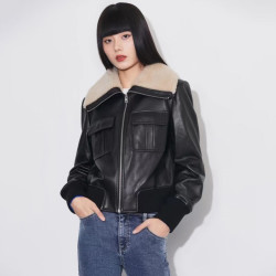 女士皮衣毛领加厚秋冬翻领黑色拼接短款时尚百搭休闲加绒加绒冬季