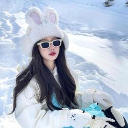 滑雪头盔装饰可爱兔耳朵头盔罩帽子毛绒保暖防寒套头帽滑雪配饰