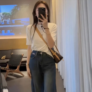 白色短袖T恤夏季修身上衣大码洋气短款显瘦新款薄款女款打底衫