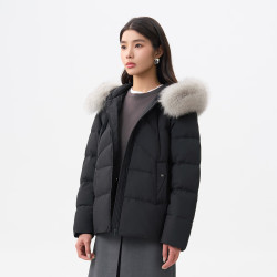 千仞岗 秋冬新款短款羽绒服90绒165g高充绒女士狐狸毛领连帽外套奢华时尚气质保暖防寒服 多色可选