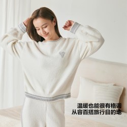 维密 宅度假系列奶舒绒睡衣家居服套装