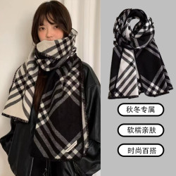 韩版新款黑白条纹格子围巾女冬季高级氛围感百搭保暖加厚款时尚