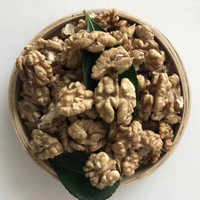 老树核桃山核桃仁手工砸的