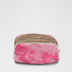 lululemon 丨Everywhere 腰包 *金属件 LU9DM7S 草莓粉奶昔印花混色/浅象牙白/银 O/S