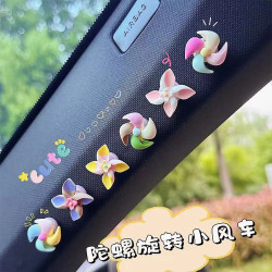 手工新款小风车旋转陀螺创意装饰贴小摆件中控台车内饰品女士可爱