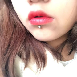 不锈钢耳饰 假唇钉贴梨涡钉无洞贴鼻眉钉无孔