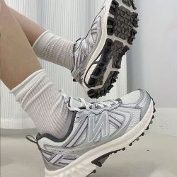 new balance 410 港风复古耐磨舒适情侣小众跑步老爹鞋 MT410KM5