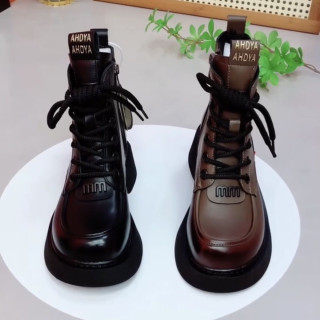 真皮秋冬季马丁靴女时尚百搭加绒厚底增高防滑耐磨系带轻便短靴