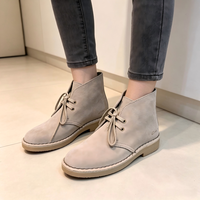 Clarks 女款复古平底短靴秋季简约百搭舒适轻便 36 沙色