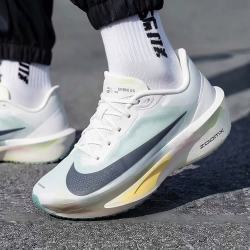 NIKE 男鞋ZOOM FLY 6缓震舒适轻盈训练跑步鞋FN8454-006 FN8454-006 41