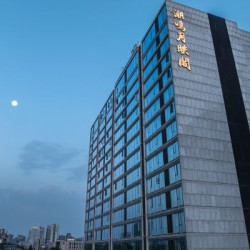 凤起潮鸣·黄龙饭店映月大床房