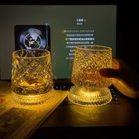 发光旋转酒杯玻璃威士忌酒杯洋酒杯高级感网红解压转转杯啤酒杯S