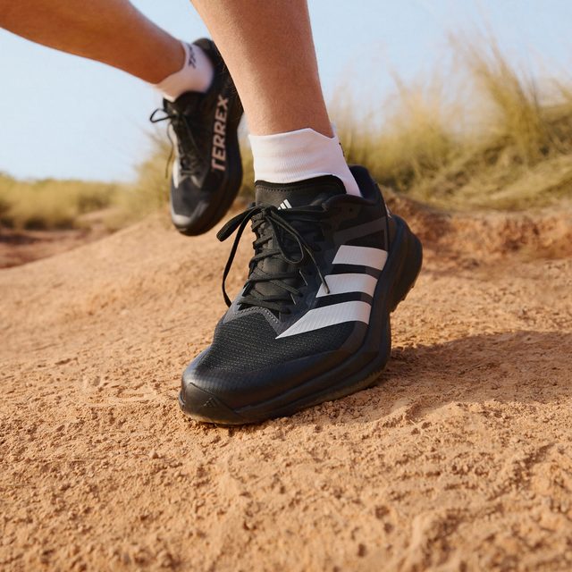 抓地防滑：adidas AGRAVIC LITE 男女款越野跑鞋