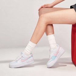 NIKE 滔搏丨NIKE耐克女子AF1厚底百搭舒适时候运动休闲鞋DZ1847-121