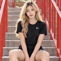 安德玛 短袖女装 舒适半袖运动服训练上衣圆领透气休闲跑步女士t恤 M