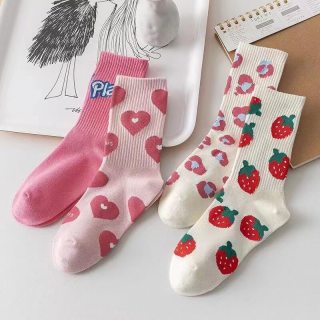 红糖年糕 草莓袜子女中筒袜秋冬款长袜学院风日系甜美可爱运动袜潮 2双装