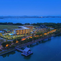 苏州阳澄半岛英迪格酒店 高级双床园景房-沉浸式观享园林盛景2晚(连住)