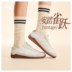 安踏 雀跃vintage鸭嘴鞋休闲鞋女秋季T型薄底舒适缓震圆头运动德训鞋