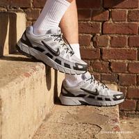 NIKE P-6000 男子运动休闲鞋 HQ3818