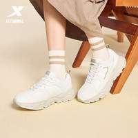 特步（XTEP）休闲鞋女鞋春秋新品革面百搭复古厚底增高通勤学生运动鞋 帆白/奶茶棕 35