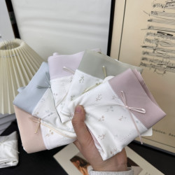  春夏碎花新品女士中腰舒适软糯10A桑蚕丝养护裆内裤 V599