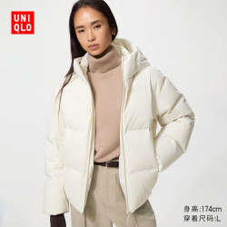 优衣库 女装连帽无缝羽绒服