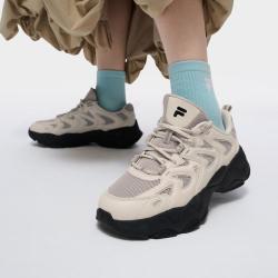 FILA 女士运动鞋
