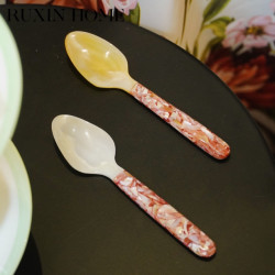 天然贝壳勺子长柄轻奢西餐勺创意家用餐具精致摆件