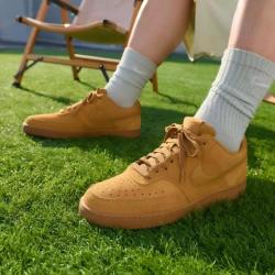 NIKE COURT VISION LO SD PRM 低帮运动休闲鞋