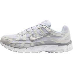 NIKE W NIKE P-6000 女子运动休闲鞋