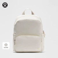 lululemon 丨Everywhere 小款背包 *金属件 拒水 LU9CZPS 浅象牙白/顽趣卡其/金 O/S