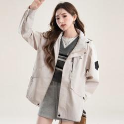 真维斯 通勤休闲百搭连帽夹克户外御风时尚女款外套宽松简约显瘦外穿夹克