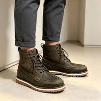 Clarks 其乐 深橄榄绿加绒内里男款马丁靴