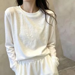 雪花棉亲肤刺绣长袖T恤女早秋季2026新款宽松显瘦百搭简约上衣女