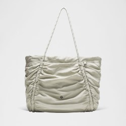 lululemon Ruched 女士褶饰款手袋丨lululemon丨LW9GHRS