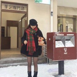 红色圣诞款格子围巾女生冬季2023新款百搭保暖韩版围脖披肩绿