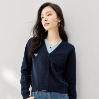 初语 春秋休闲百搭短款针织衫女假两件v领上衣外套长袖8433804