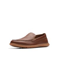 Clarks 男士皮质乐福鞋 轻便舒适 足弓支撑 日常休闲 浅棕色 9 Wide US