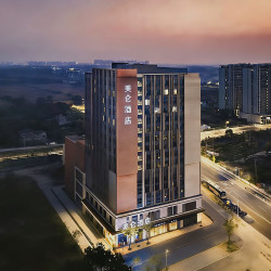 上海国际旅游度假区崇溪路美仑酒店2晚+酒店至野生动物园往返班车接送1份+酒店至川沙地铁站往返班车接送1份+酒店至浦...