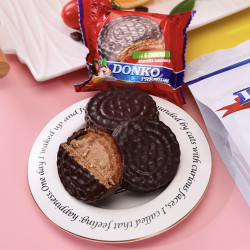 俄罗斯进口拉迈尔牌榛子味三明治饼干办公室休闲零食500g/袋