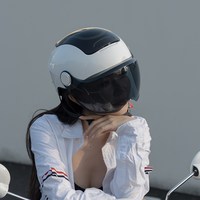 两只小蜜蜂 电动摩托车头盔男女士夏季防晒半盔电瓶四季通用安全帽