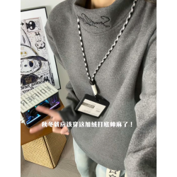 V37 毛茸茸450克德绒刺绣加绒加厚保暖冬季宽松打底衫宽松半高领灰色